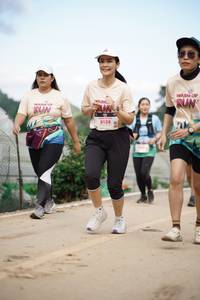 BIB: 8138
                            <button type="button" onclick="openModal(18895574)" class="btn btn-primary btn-sm float-right btn-popup" data-toggle="modal" data-target=".modal-high-quality">
                        <i class="fas fa-shopping-cart"></i> Add to Cart
                    </button>
                                            <button type="button" onclick="isThisMe(18895574, true)" class="btn btn-success btn-sm float-right btn-popup btn-isme hidden" data-toggle="tooltip" data-placement="bottom" title="นี่คือรูปของคุณใช่ไหม คลิกที่นี่เพื่อเอาเข้าอัลบั้ม">
                        <i class="fas fa-plus"></i> Add to album
                    </button>
                    <button type="button" onclick="isThisMe(18895574, false)" class="btn btn-warning btn-sm float-right btn-popup btn-isnotme hidden">
                        <i class="fas fa-ban"></i> Remove from album
                    </button>